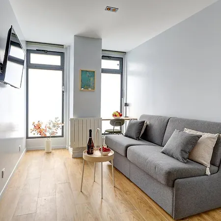 5010 Regard 4 - Superbe Studio A Parigi
